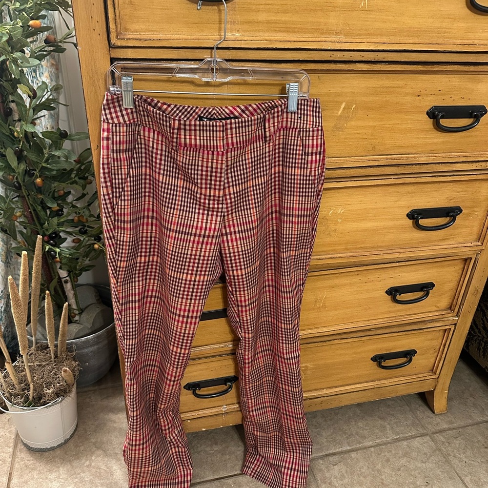 7th Avenue Trousers
Stylish Red Checkered Women’s Pants - Picture 5 of 8